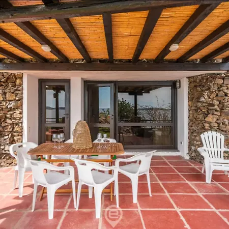 Holiday home Waterside Oasis House *