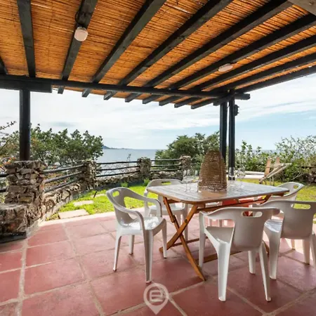 Holiday home Waterside Oasis House *