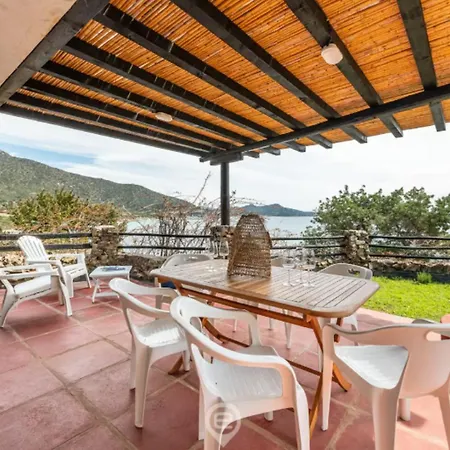 Waterside Oasis House Holiday home *